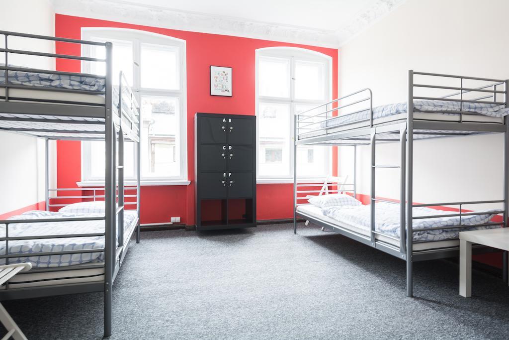 Hostel Awangarda 포즈난 객실 사진