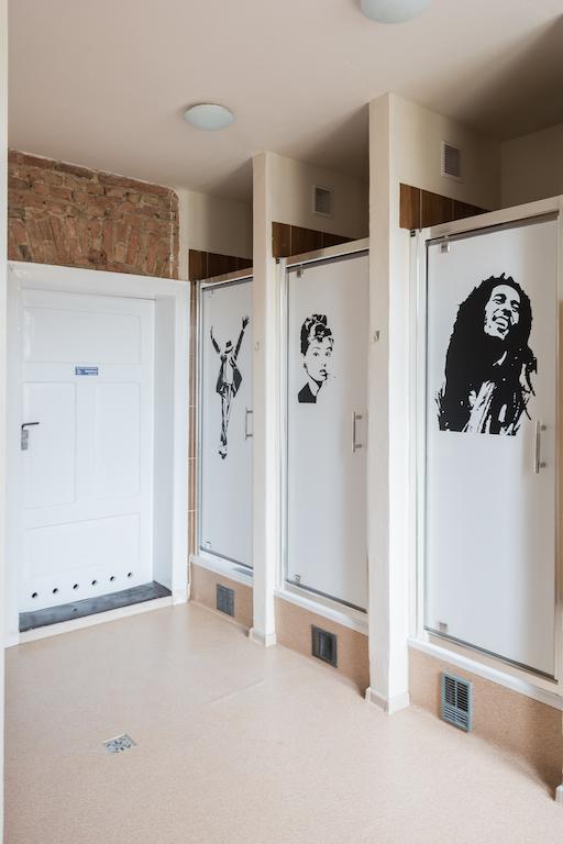 Hostel Awangarda 포즈난 외부 사진
